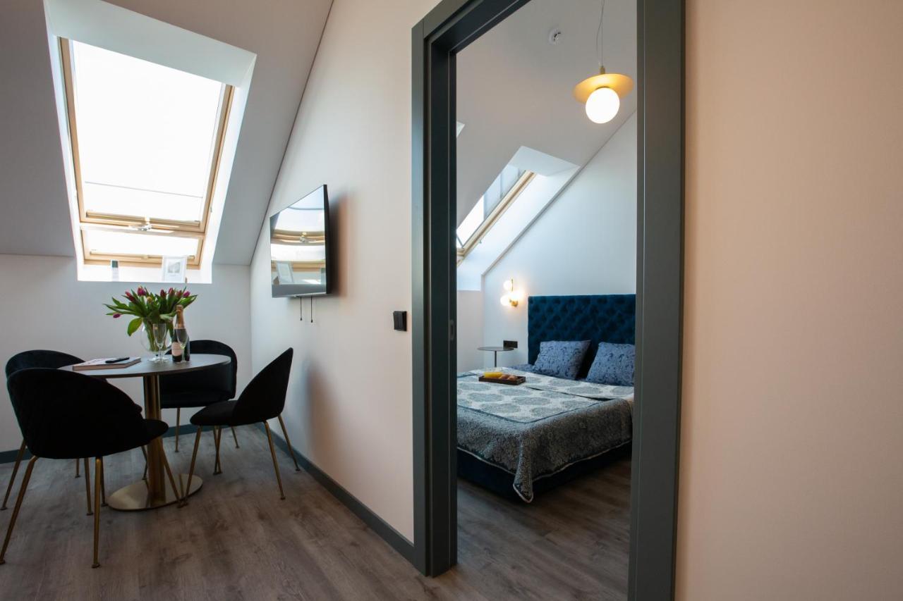 M8 Stylish One-Bedroom Apartment Kaunas Kültér fotó