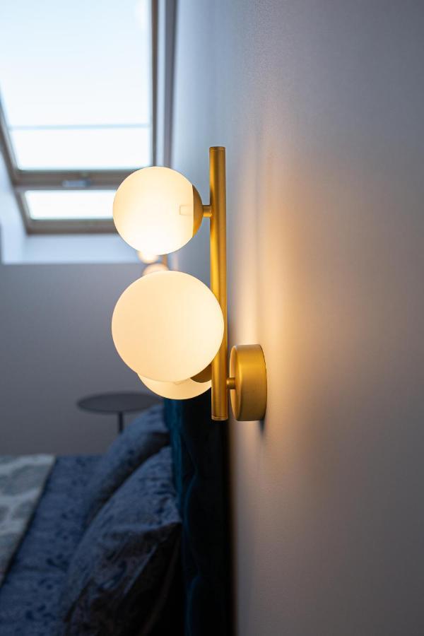 M8 Stylish One-Bedroom Apartment Kaunas Kültér fotó
